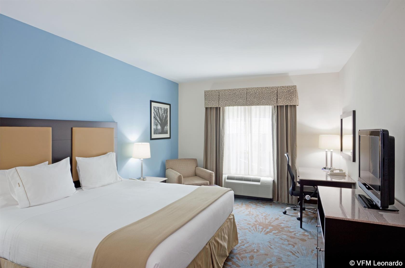 Comfort Inn & Suites Plainville-Foxboro Екстериор снимка