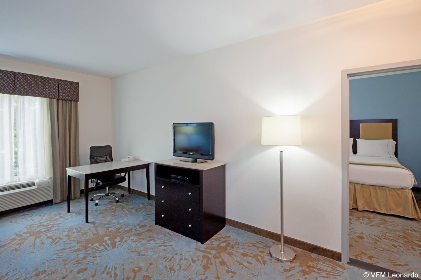 Comfort Inn & Suites Plainville-Foxboro Екстериор снимка